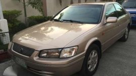 Toyota Camry GXE 2001