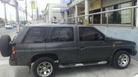 Nissan Terrano Diesel 4x4 2.7 turbo paunahan na! 