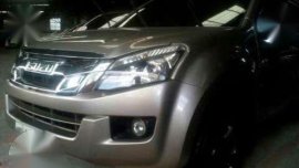 2014 isuzu dmax ls a.t - 2008 chevrolet suburban