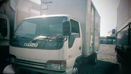 Isuzu Elf Aluminum Closed Van Truck (1140 #2)