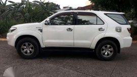 Toyota fortuner G 2007model