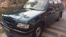 2004 model Isuzu Fuego LX MT