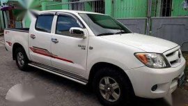 Toyota hilux 4x2 urgently sale