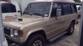 1987 Mitsubishi Pajero 5-dr 4x4
