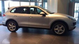 2017 Porsche Cayenne Diesel PGA not Mercedes Land Cruiser Range rover