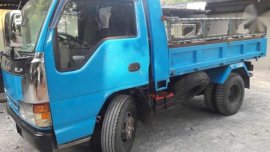 Isuzu - Elf Mini dump