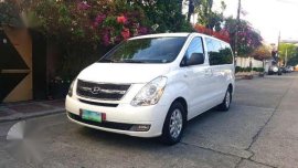2012 Hyundai Grand Starex CVX VGT Automatic 12 Seater - 12