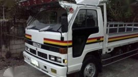 Isuzu elf 4BG1 16 ft