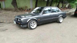1990 BMW 320i E30