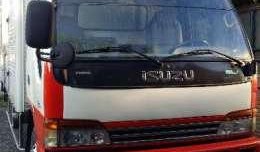 Isuzu elf giga year 2010 diesel