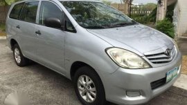 2010 Toyota Innova E
