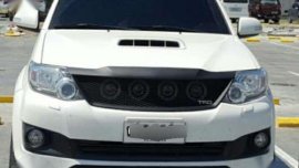 Toyota V Fortuner 2014 2013 2015 top of the line a.t