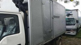 Isuzu Elf Giga NKR 14ft Close van
