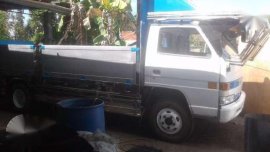 For sale Isuzu Elf 4hf1 2000