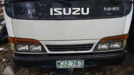 isuzu elf giga LOCAL 10ft close van