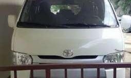 Toyota Hiace Commuter 2014