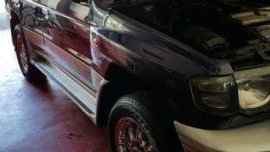 Local Dec.2002 Mitsubishi PAJERO Fieldmaster 