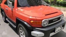 Toyota FJ CRUISER 4.0L AT 2014