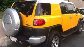 Toyota FJ CRUISER 4.0L AT 2015