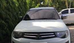 Mitsubishi strada 2014 4x4