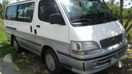 Toyota Hiace GL 1999 model 14 seater diesel manual