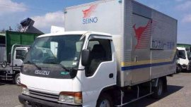 Ichiban - Isuzu Elf Alum Van Truck 6W - Japan Surplus Trucks