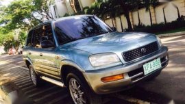 Toyota Rav4 Top of the line 2000 compare honda crv nissan xtrail