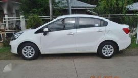 2012 newlook White kia rio 18tkms