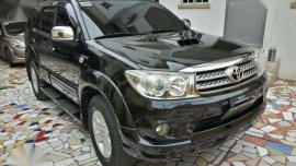 Toyota Fortuner v 4x4 top of the line