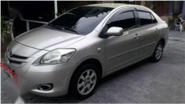 Well maintained Toyota Vios 1.3 E MT 2010 model silver color for sale