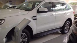 2016 Ford Everest AT White For Sale