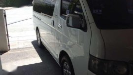 Toyota Super Grandia 2009 (Diesel)