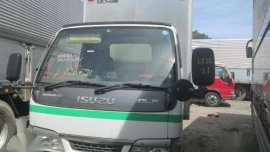 1120 #21 Isuzu Elf Aluminum Closed Van Truck
