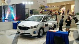 Kia Grand Carnival 11 seater