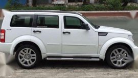 Dodge Nitro 2011 Fortuner Innova Montero Mux 