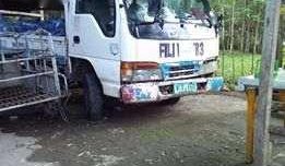 Isuzu Elf that can still be used 4jg2 engine