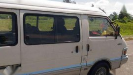 Mazda E2000 White MT For Sale