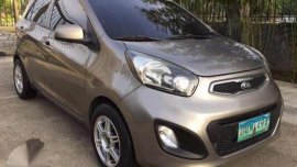 Kia Picanto Ex 2012 MT vios yaris