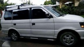 Mitsubishi Adventure 1999 MT