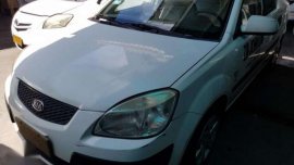 Taxi Kia Rio 2008 Manual White for sale