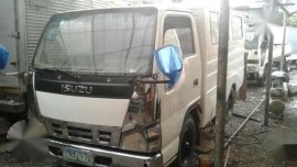 For sale 2008 Isuzu NHR fb 3.6L