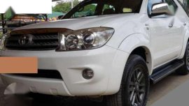 2011 Toyota Fortuner G Diesel AT for sale