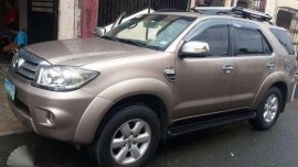 2009 Toyota Fortuner G 4x2 FOR SALE