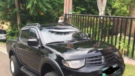 Mitsubishi Strada 2010 for sale
