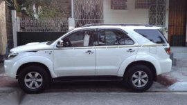 Toyota Fortuner V 4*4 Top of the Line