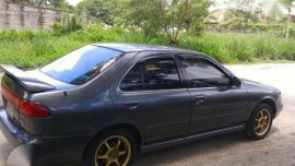 Nissan Sentra Super Saloon SE 1996