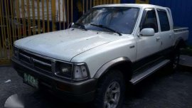 For sale 96 Hilux 4x2