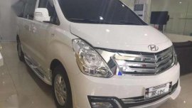 Hyundai Grand Starex Modern Royale