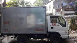 Isuzu Elf 4jg2 running condition already register 380k negotiable