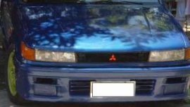 Mitsubishi Lancer Singkit 1990 Blue MT